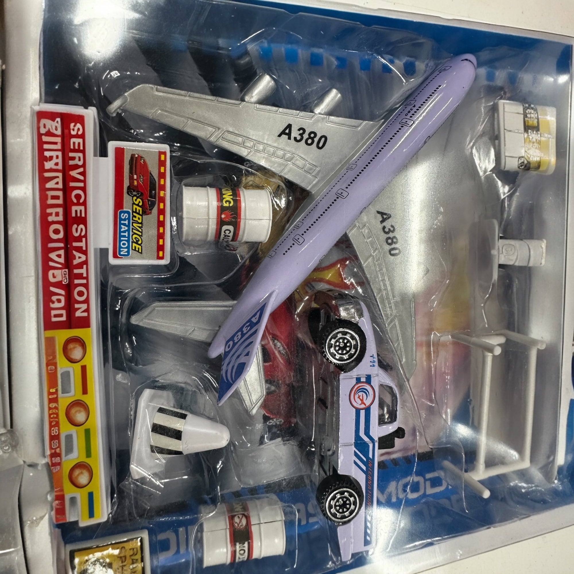 ✈️🌟 Die-Cast Model Airplane Set 🛩️✨
