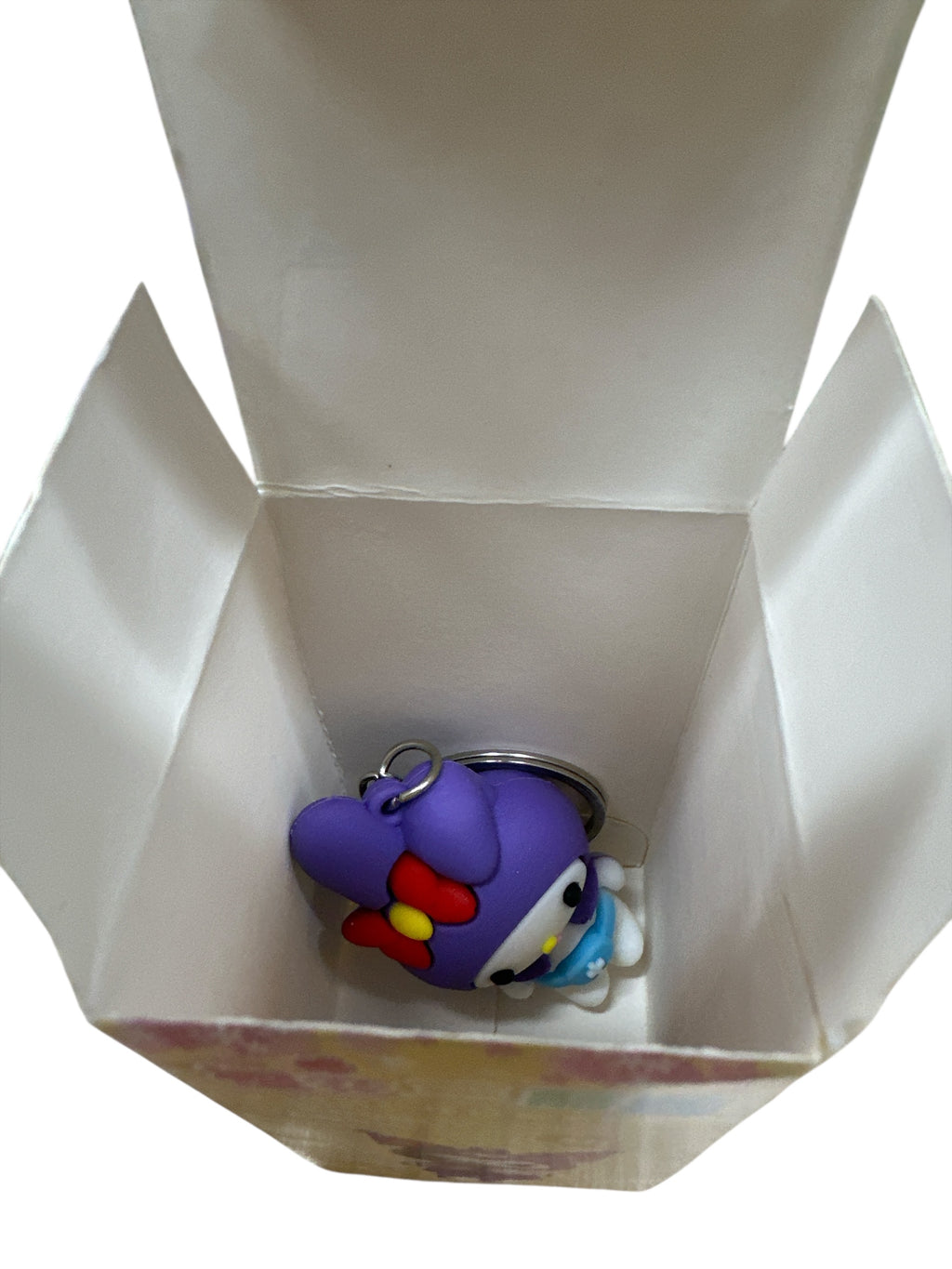 HELLO KITTY SURPRISE BOX KEYCHAIN BOX 2"